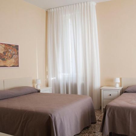 Hotel Stipino Lucca Esterno foto